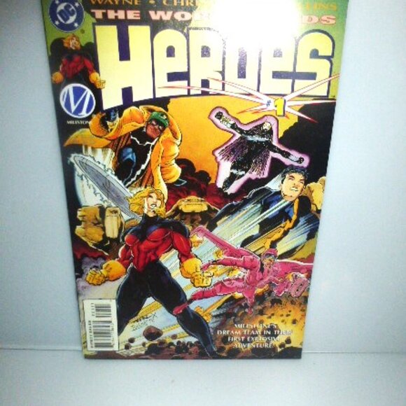 COM1 - MINT Complete Set 1-6 The WORLD NEEDS HEREOS Comic Book - Picture 2 of 10